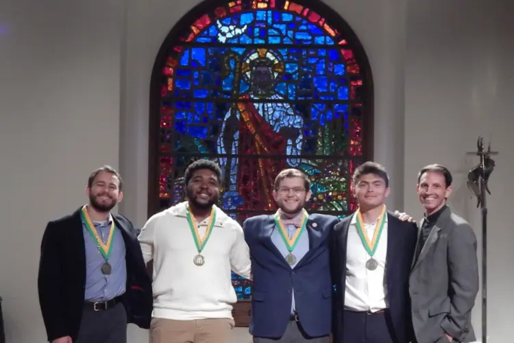 Group shot of students Celebration of Ministry with with and wihtout medals