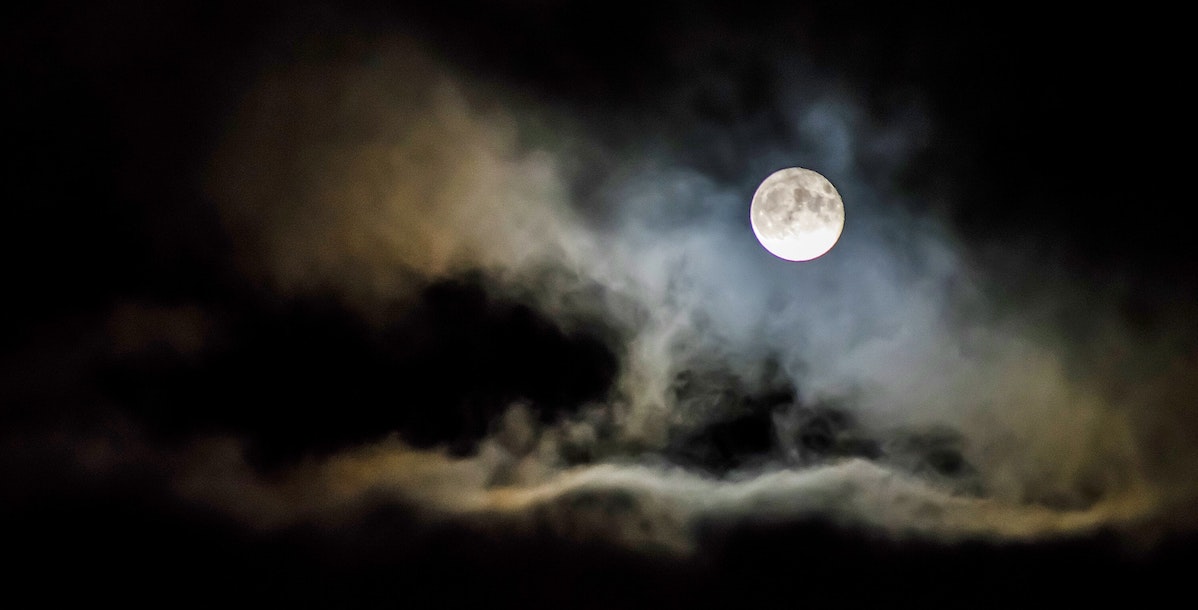 The Tempestuous Eve Header